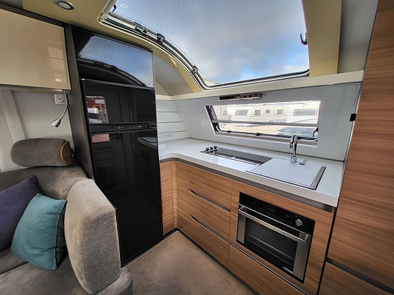 Adria Alpina 663 HT AC 13 of 15