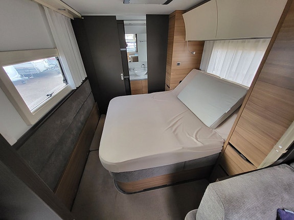 Adria Alpina 663 HT AC 7 of 15