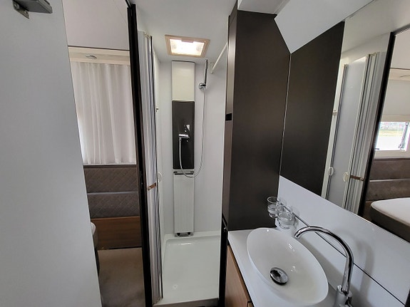 Adria Alpina 663 HT AC 9 of 15