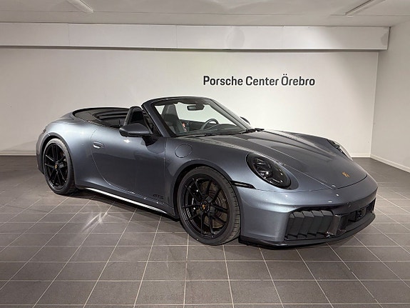 Porsche 911 Carrera 4 GTS