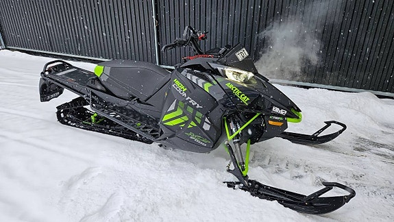 Arctic Cat High Country XF 9000 Turbo -17