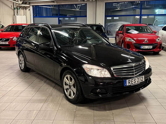Mercedes-Benz C200 4 of 14