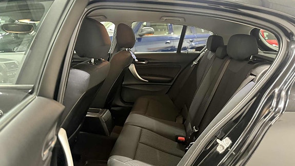 BMW 116d 9 of 10
