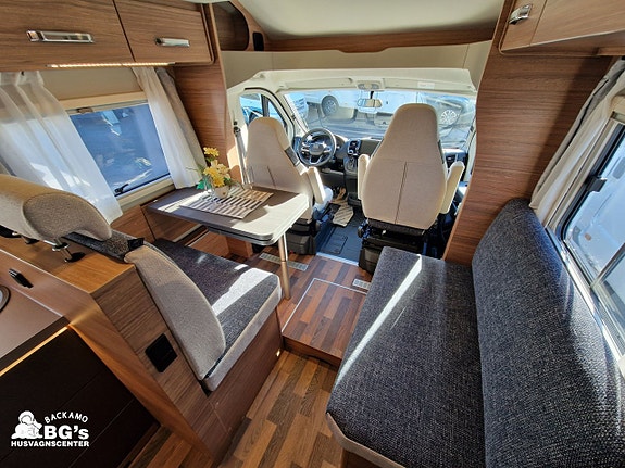 Weinsberg CaraSuite 650 MF //LAGERRENSNING// 2 of 10