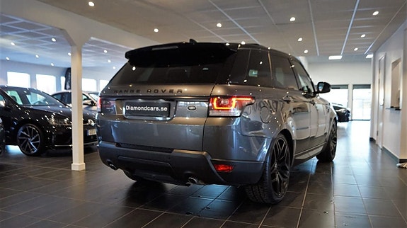 Land Rover Range Rover Sport 4 of 5