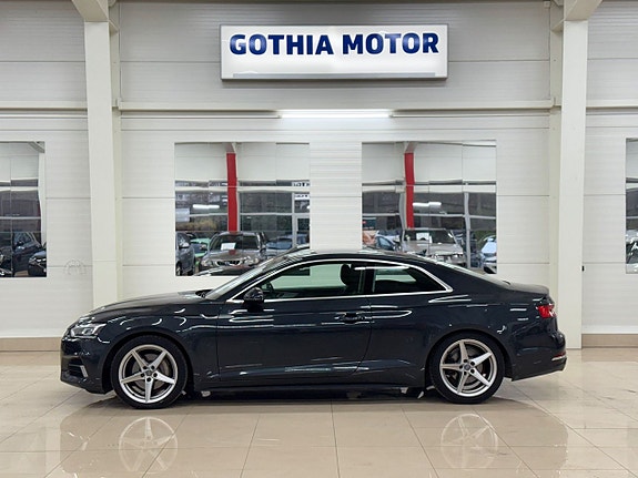 Audi A5 4 of 5