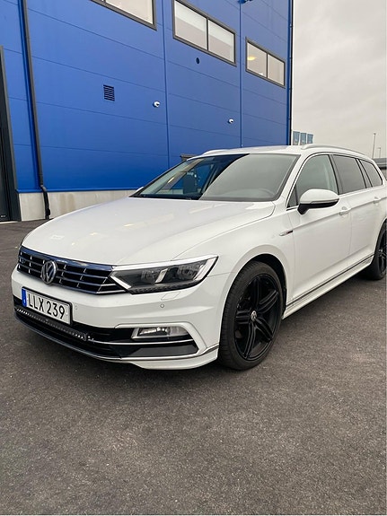 Volkswagen Passat 3 of 5