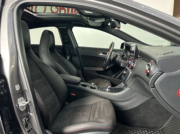Mercedes-Benz A45 14 of 24