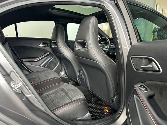 Mercedes-Benz A45 16 of 24