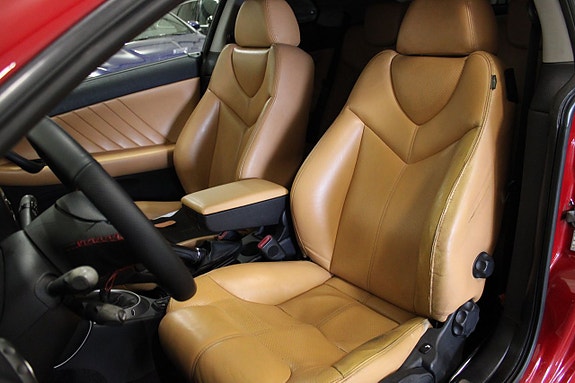 Alfa Romeo GT 8 of 17