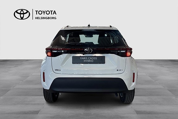Toyota Yaris Cross 5 of 15