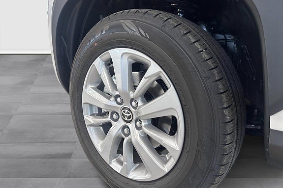 Toyota Yaris Cross 15 of 15