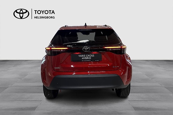 Toyota Yaris Cross 6 of 14