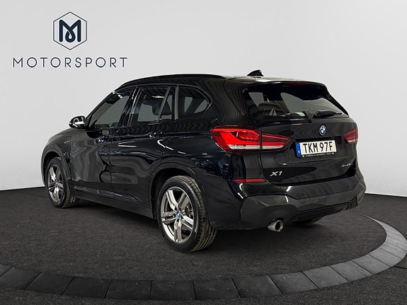 BMW X1 5 of 5