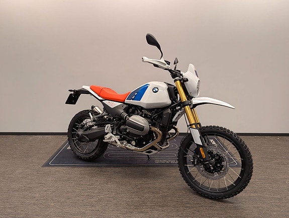 BMW R12 G/S Enduro Pro 2 of 4