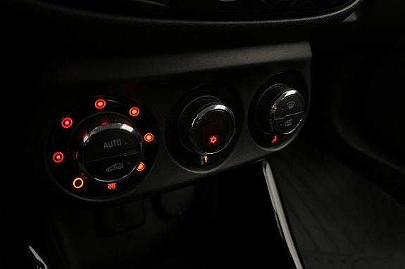 Opel Corsa 17 of 21