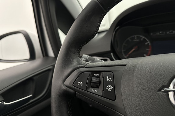 Opel Corsa 11 of 21