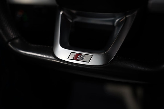 Audi Q5 12 of 23