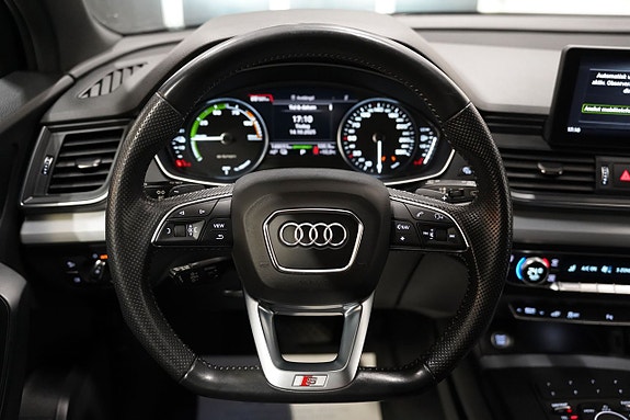 Audi Q5 11 of 23