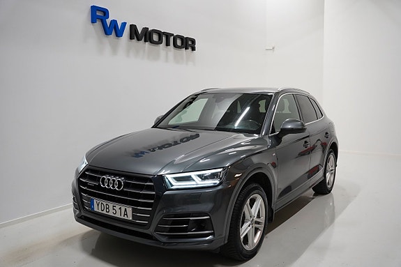 Audi Q5 2 of 5