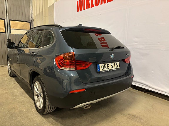 BMW X1 3 of 5