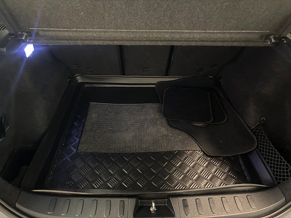 BMW X1 18 of 18