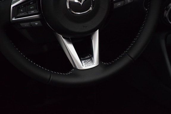 Mazda MX-5 12 of 24