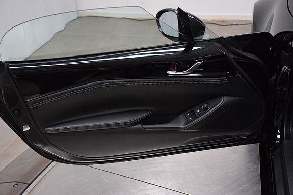 Mazda MX-5 13 of 24