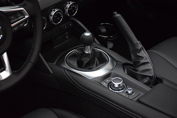 Mazda MX-5 14 of 24