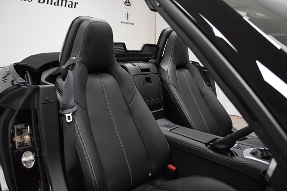 Mazda MX-5 18 of 24