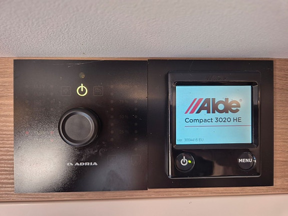 Adria ADORA 593UP Scandinavian Edition Husvagn 12 of 15