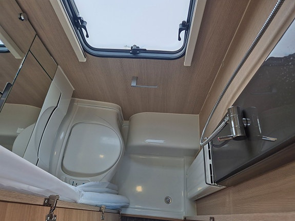 Adria ADORA 593UP Scandinavian Edition Husvagn 6 of 15