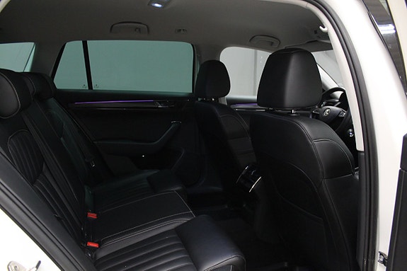 Skoda Superb 13 of 14