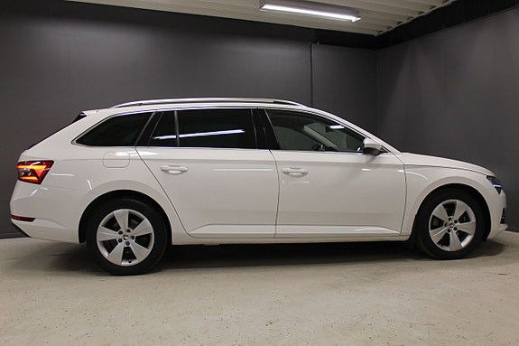 Skoda Superb 6 of 14