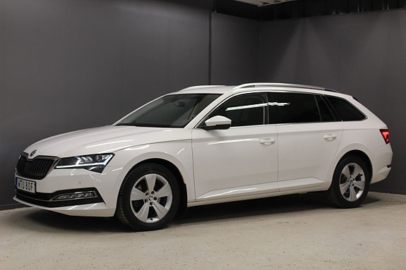 Skoda Superb 2 of 5