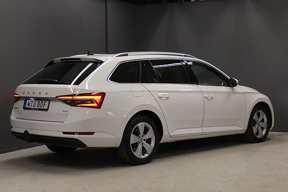 Skoda Superb 4 of 5