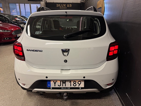 Dacia Sandero Stepway 8 of 23