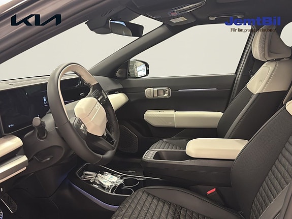 Kia EV4 8 of 14