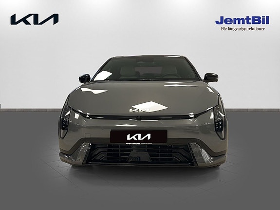 Kia EV4 2 of 5