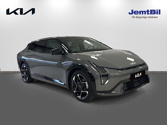 Kia EV4 3 of 5