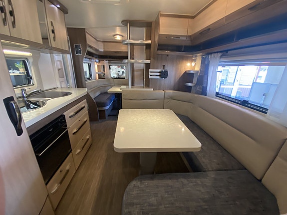 Hobby 650 KMFE DE LUXE 15 of 17