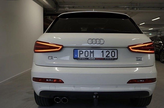 Audi Q3 3 of 5
