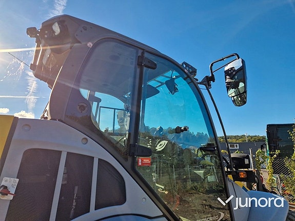 Hjullastare med vikplog - Kramer 8115, Holms PVL240C 8 of 30