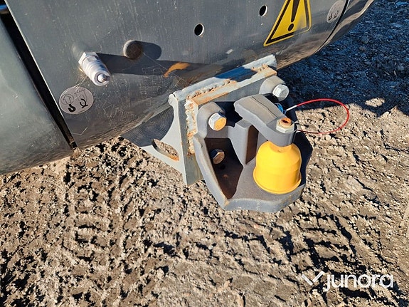 Hjullastare med vikplog - Kramer 8115, Holms PVL240C 20 of 30