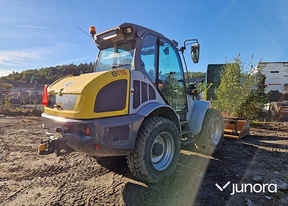 Hjullastare med vikplog - Kramer 8115, Holms PVL240C 5 of 5