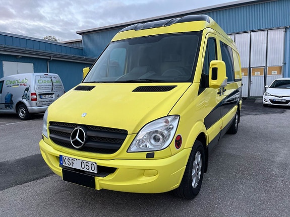 Mercedes-Benz Sprinter 319