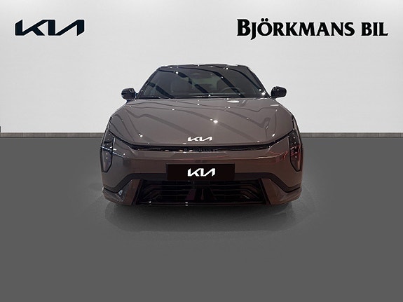 Kia EV4 2 of 27