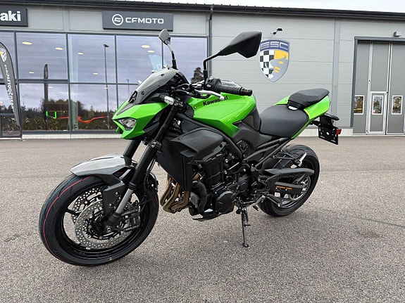 Kawasaki Z900 - Köp Online 9 of 14