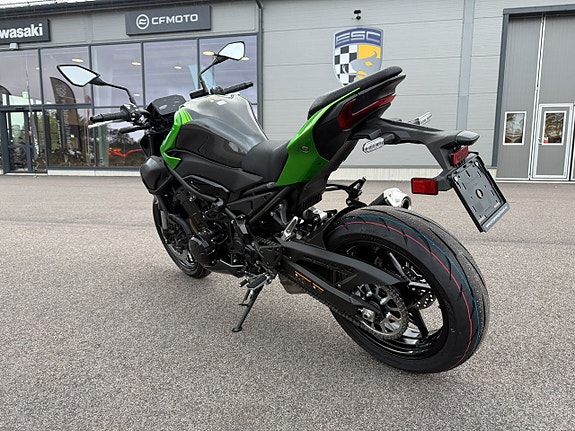 Kawasaki Z900 - Köp Online 7 of 14