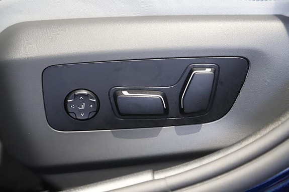 BMW 530e 9 of 17